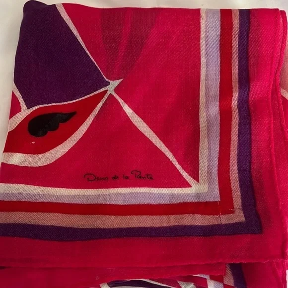 Vintage OSCAR DE LA RENTA Scarf - Picture 1 of 4